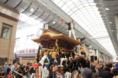 岸和田駅前通商店街
