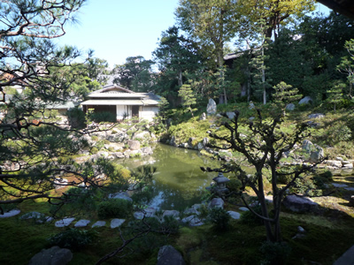 両足院　庭園