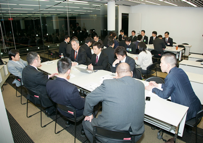 ディスカッション中